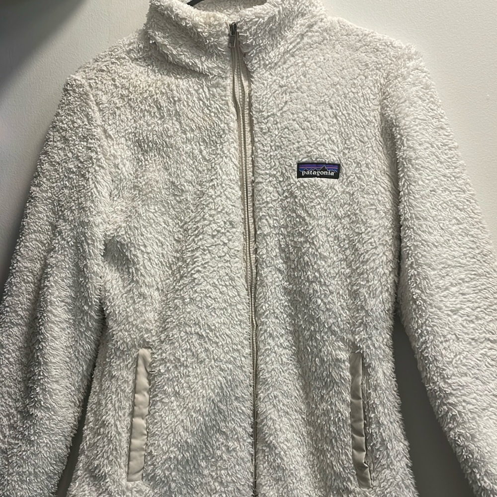 White Patagonia women’s size S Los Gatos full zip jacket